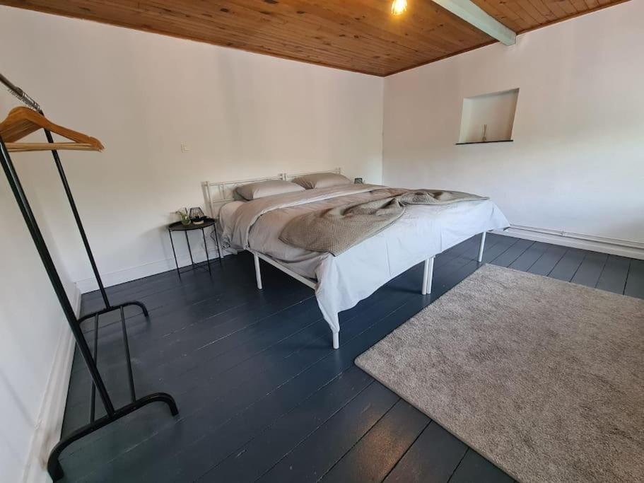 Duplex Dans Le Centre D'heusy Verviers